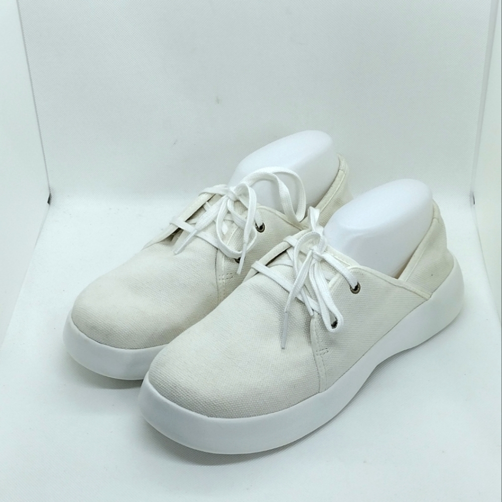 SoftScience Firefly Lace-up Canvas Women's 11 White Comfortable Retro Minimalist